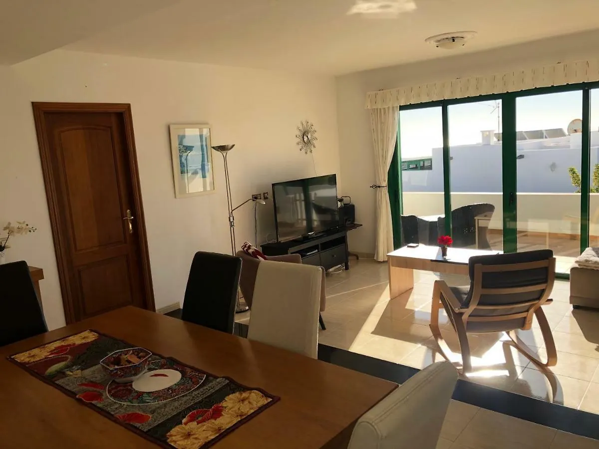 Villa Casa tranquila con vistas en la colina de tías España