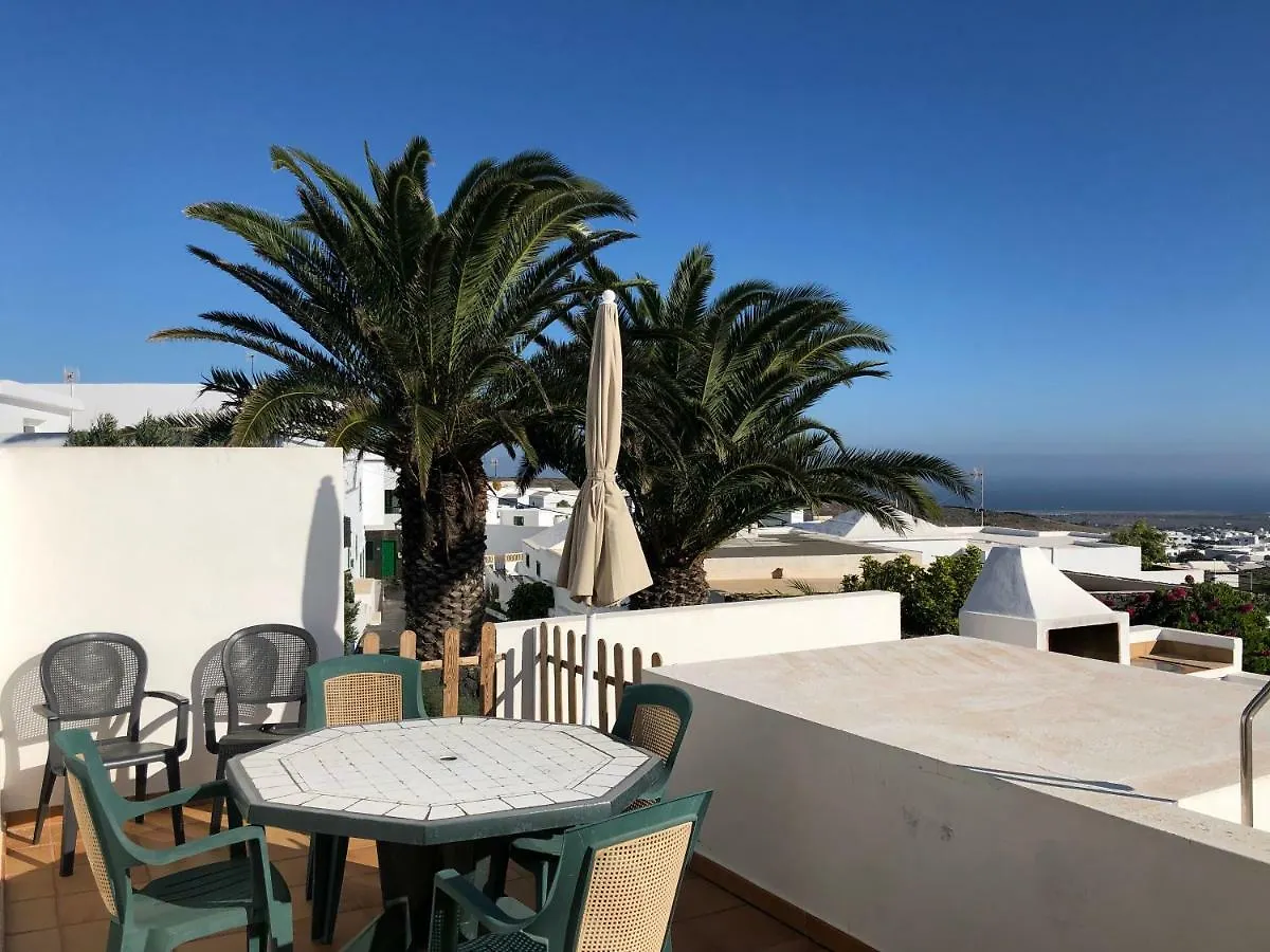 Villa Casa tranquila con vistas en la colina de tías España